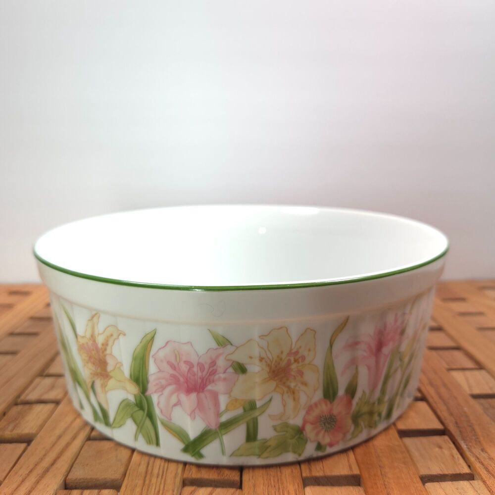 Shafford Jade Lily Porcelain Serving Bowl Floral Casserole Dish 6.75 Inch